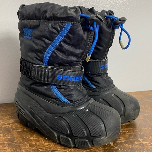 SOREL Kids' Flurry Weather Resistant Snow Boot - Picture 1 of 7